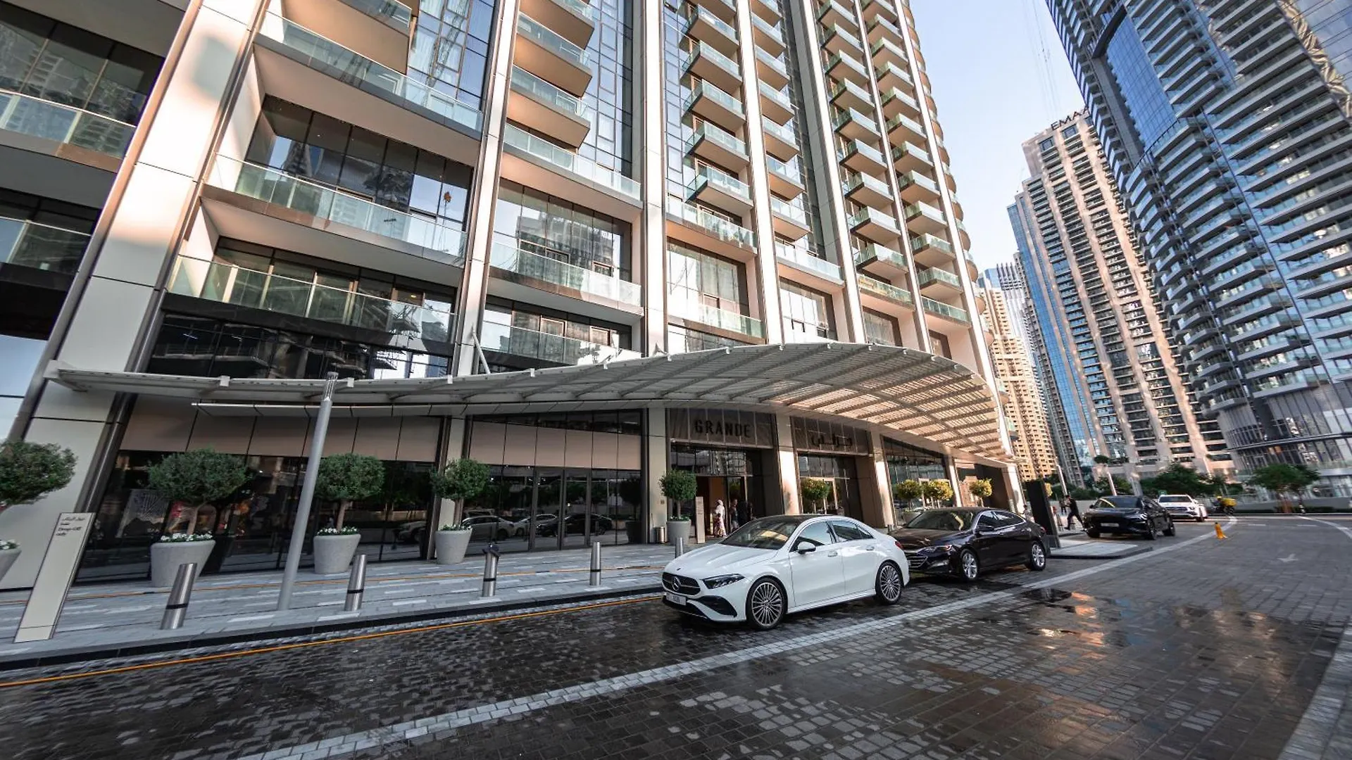 Grande Signature Residence, Burj Khalifa And Fountain View Dubai 0*,